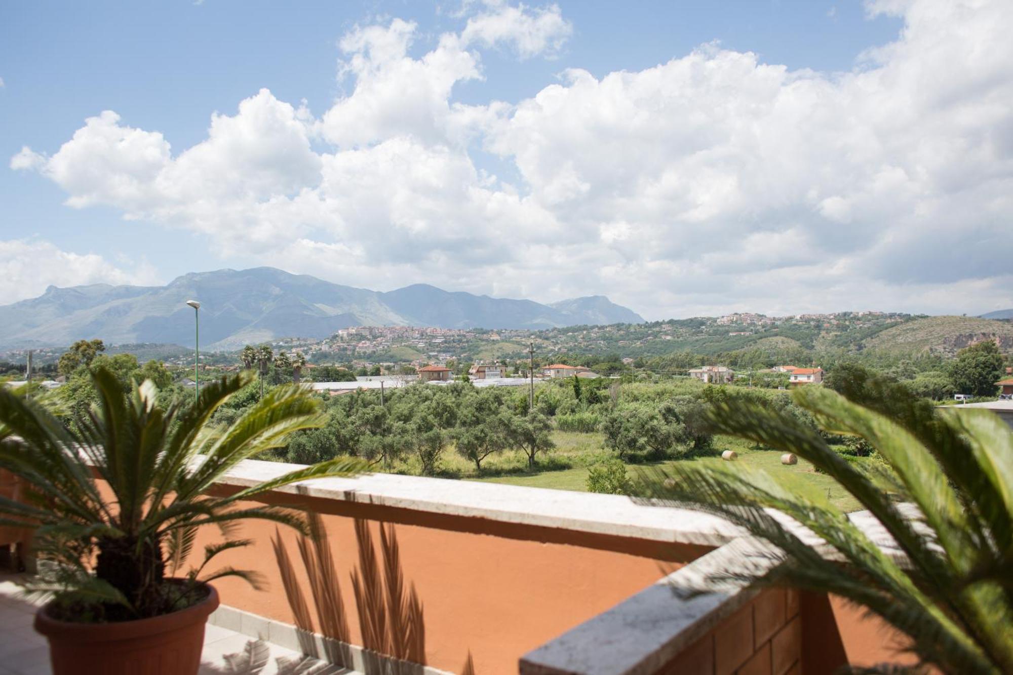 Il Postiglione Hotel - Sala Ricevimenti Minturno Exteriör bild